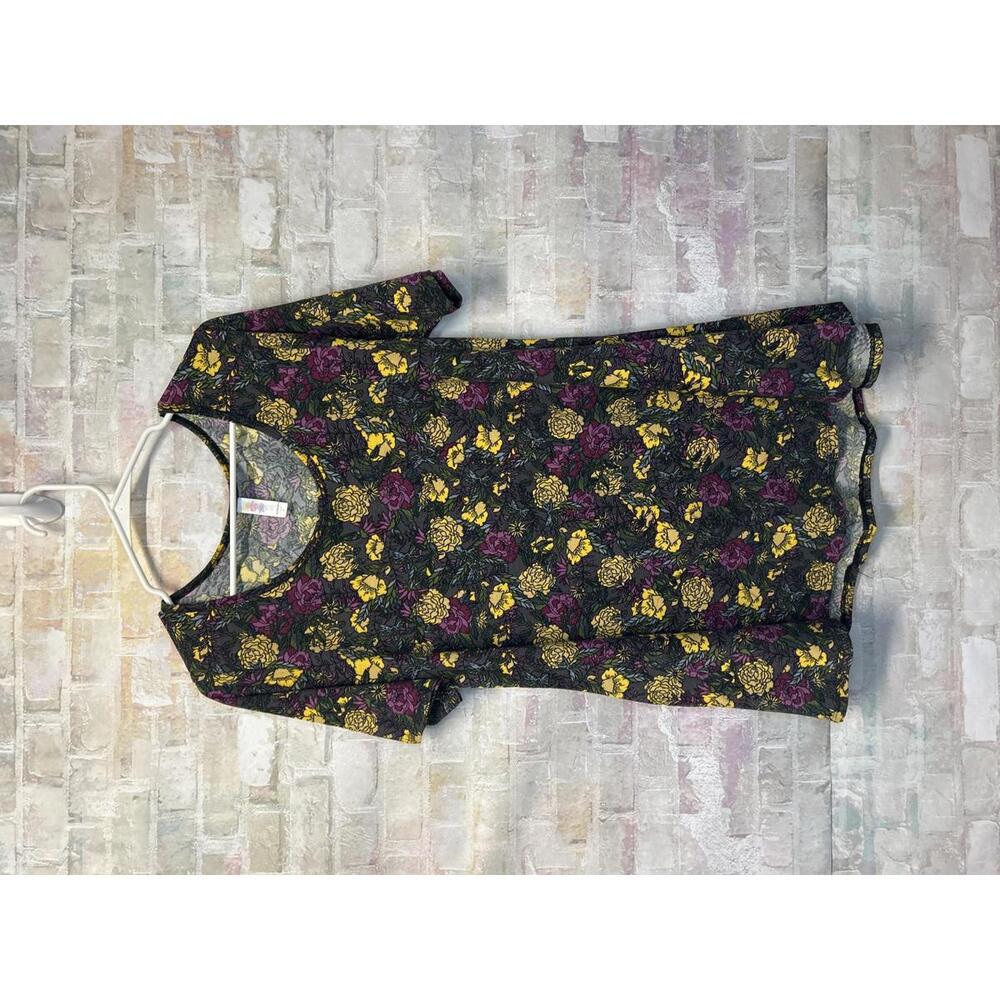 LuLaRoe Classic T Women's Top NWOT